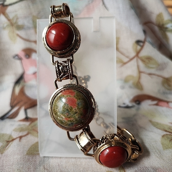 Unakite Stone Bracelet and Pierced Earrings Brass Tone Setting EUC Vintage - Picture 3 of 14